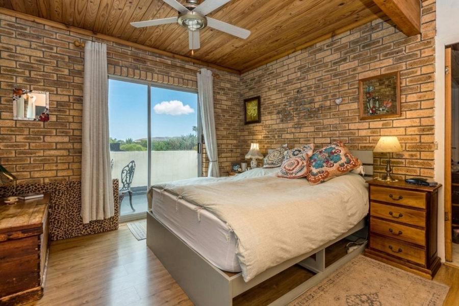 6 Bedroom Property for Sale in Tijgerhof Western Cape